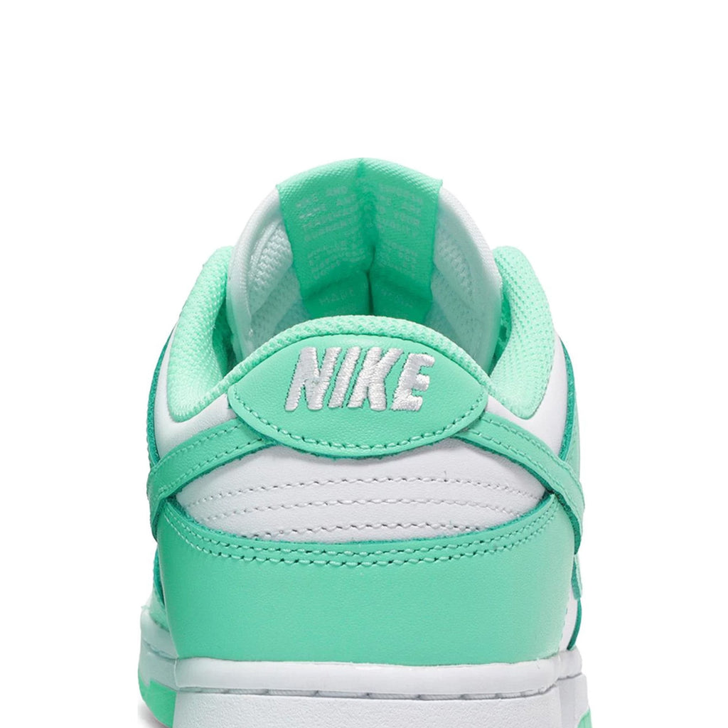 Nike Dunk Low 'Green Glow' Women's (2021)