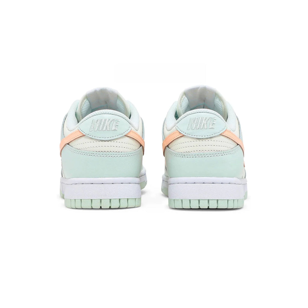 Dunk Low 'Barely Green' W