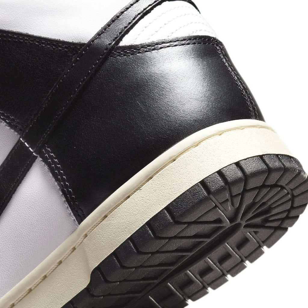 Nike Dunk High 'Vintage Black' Women's (2022)