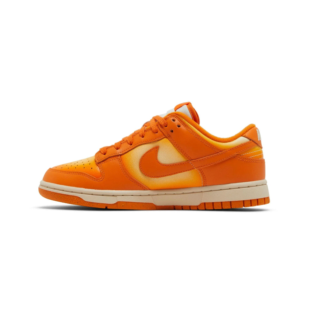 Nike Dunk Low 'Magma Orange' Women's (2022)