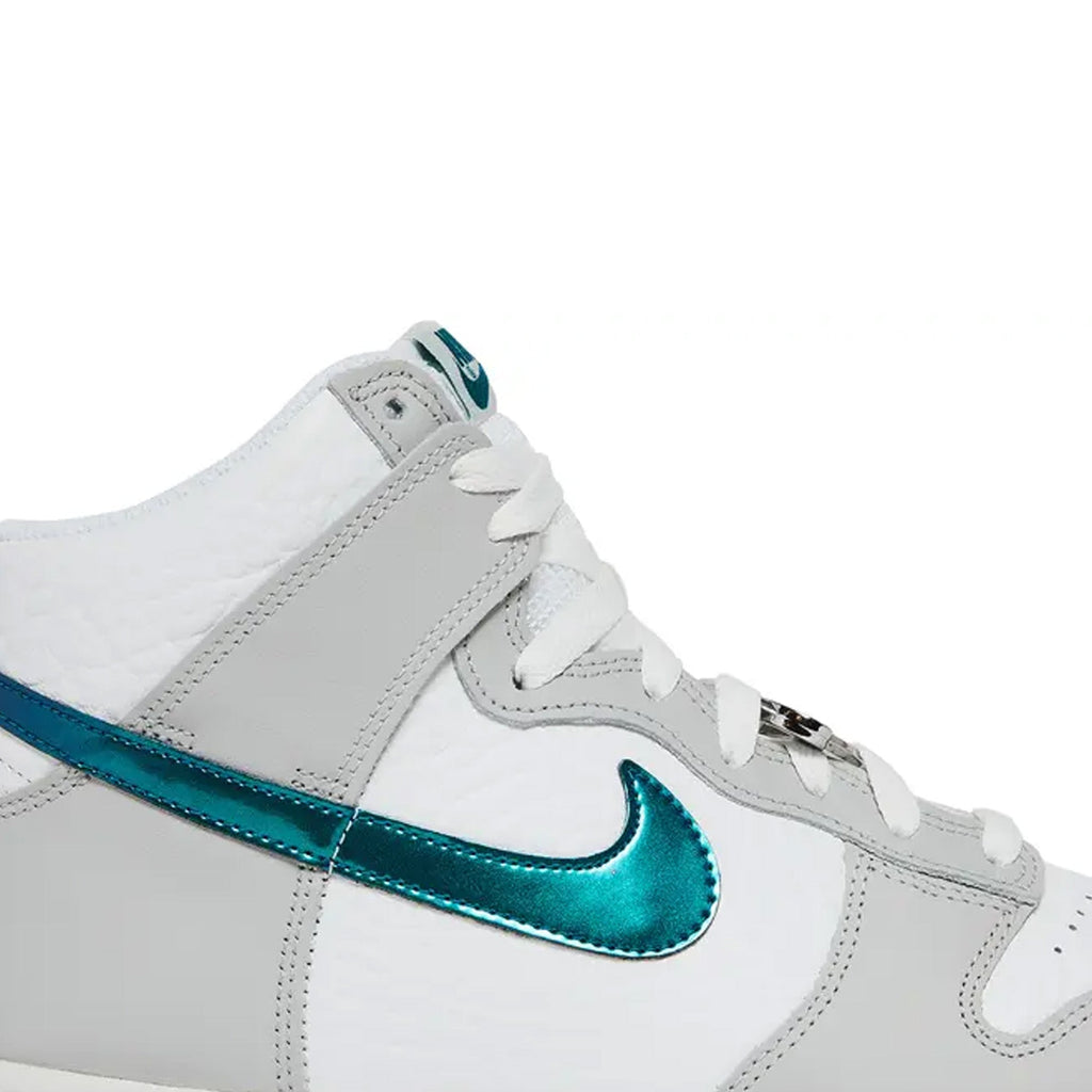 Nike Dunk High 'FLS' W (2022)