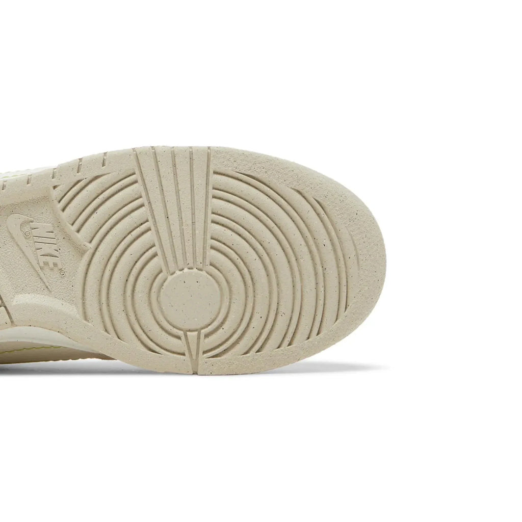 Nike Dunk Low Disrupt 2 'Green Snake' Women's (2022)