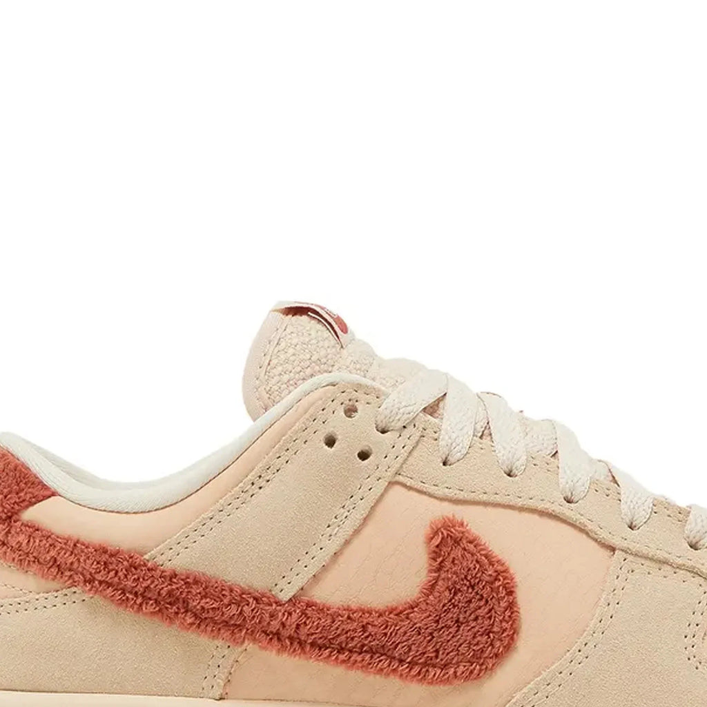 Nike Dunk Low 'Terry Swoosh' W (2022)