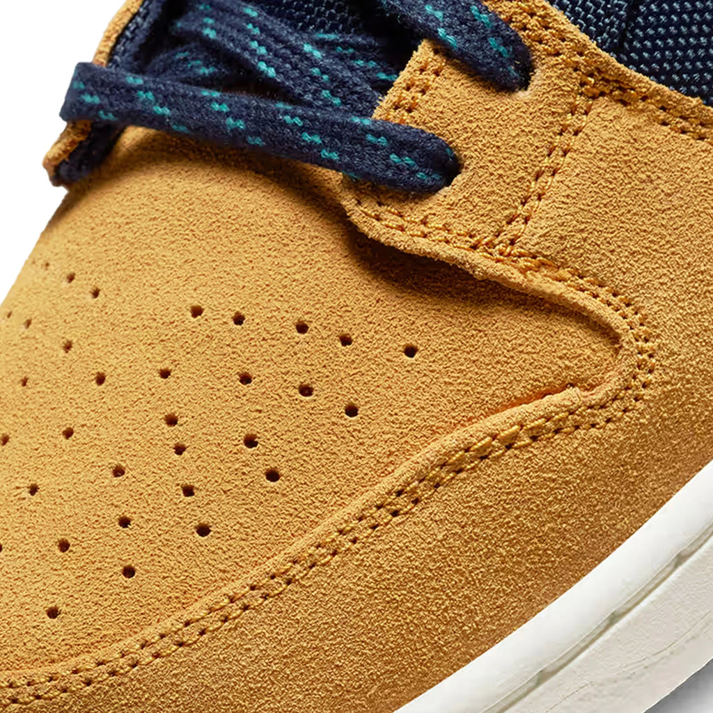 Nike SB Dunk Low Pro PRM '90s Backpack' (2023)