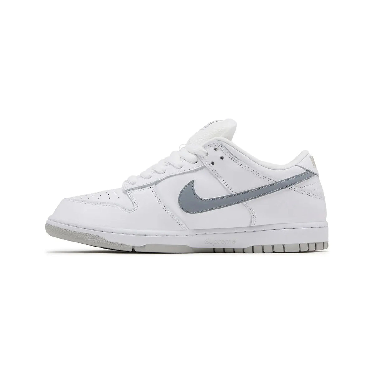 Nike SB Dunk Low Supreme 94 'White Metallic Silver' (2025)