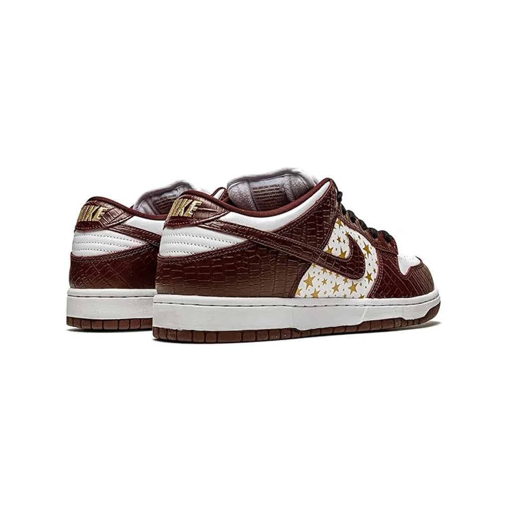 Nike SB Dunk Low 'Supreme Stars Barkroot Brown' (2021)