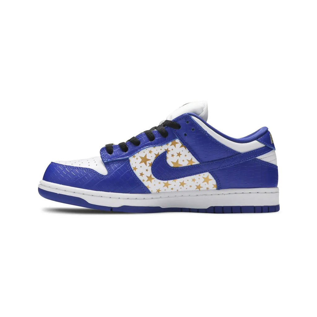 Nike SB Dunk Low 'Supreme Stars Hyper Royal' (2021)