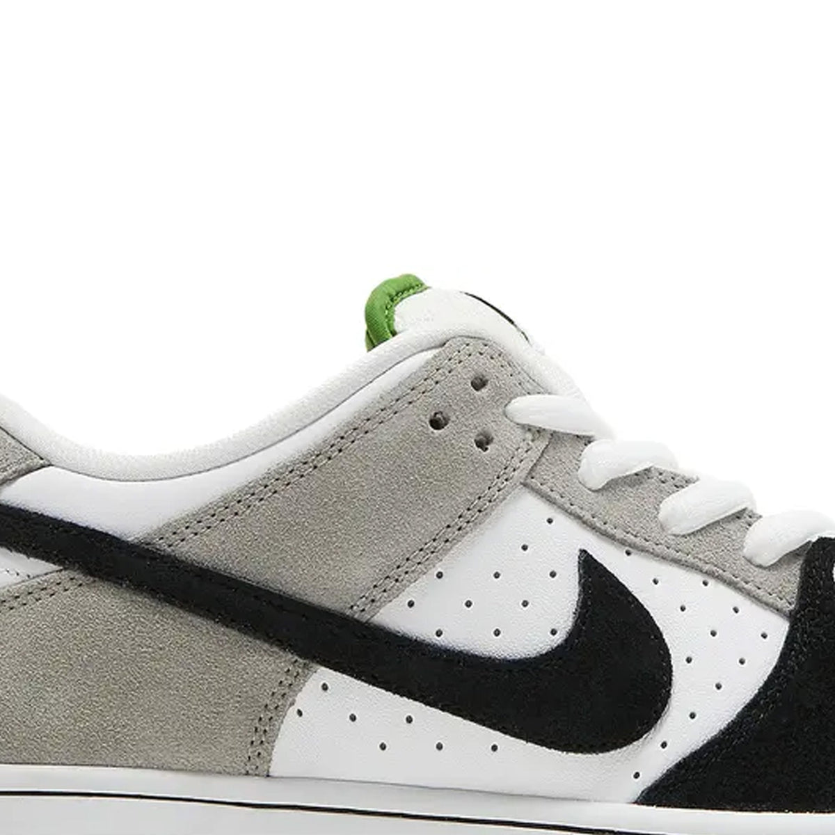 Nike SB Dunk Low 'Chlorophyll' (2022)