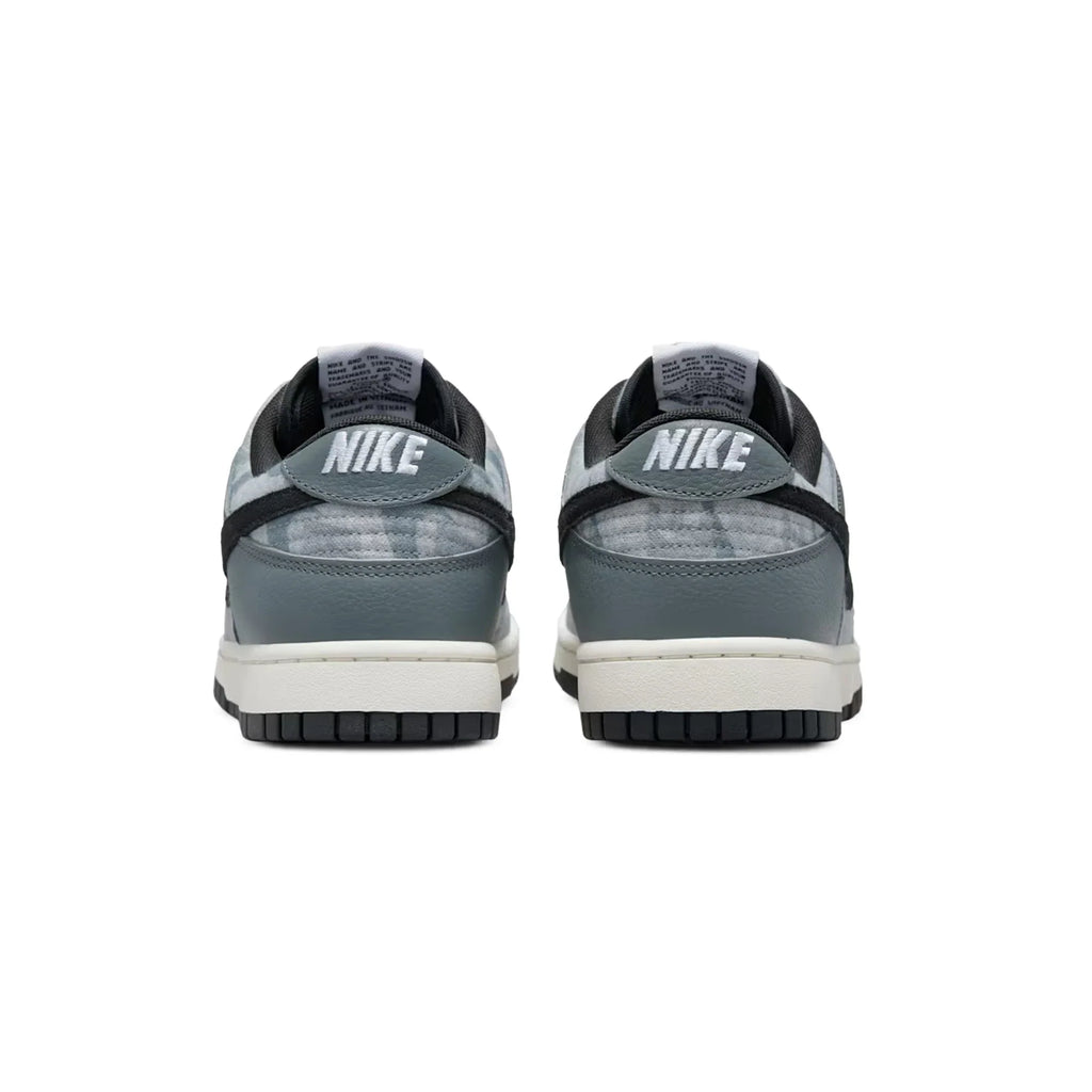 Nike Dunk Low SE 'Copy Paste' (2022)