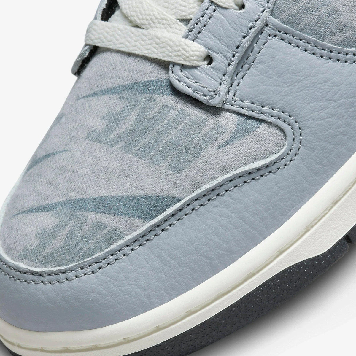 Nike Dunk Low SE 'Copy Paste' (2022)